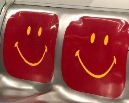 搞笑幽默吃瓜文案,瓜田笑果连连！